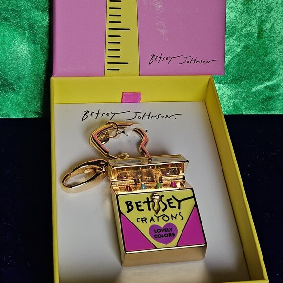 🖍️🎨BAG CHARM Betsey Multicolor Crayons School Jewelry Gift Box 2025 - NWT🎨🖍️ - Picture 2 of 7